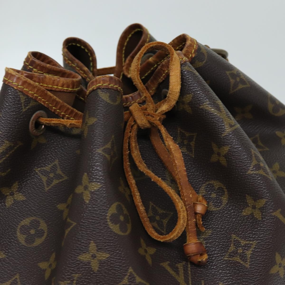 LOUIS VUITTON Monogram Noe Shoulder Bag M42224 LV Auth 75415