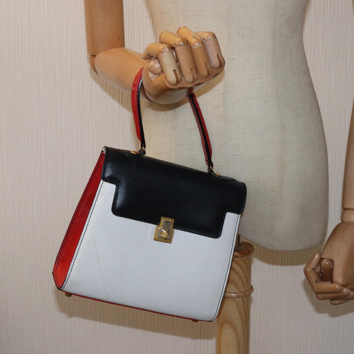 FENDI Hand Bag Leather White Auth 75458