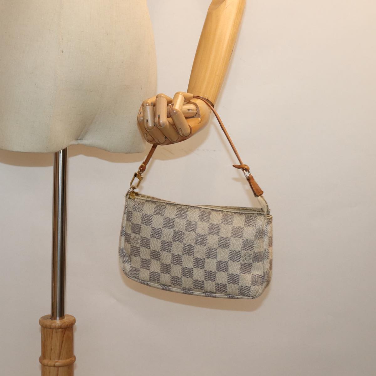 LOUIS VUITTON Damier Azur Pochette Accessoires Pouch N51986 LV Auth 75513