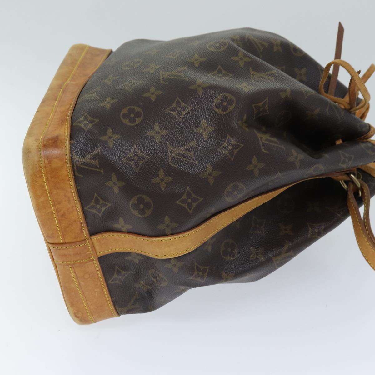 LOUIS VUITTON Monogram Noe Shoulder Bag M42224 LV Auth 75542