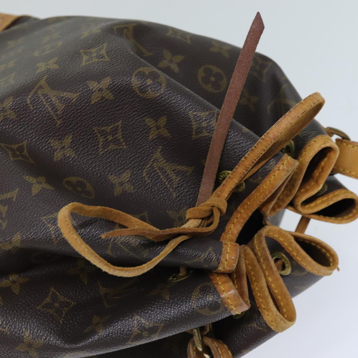 LOUIS VUITTON Monogram Noe Shoulder Bag M42224 LV Auth 75542