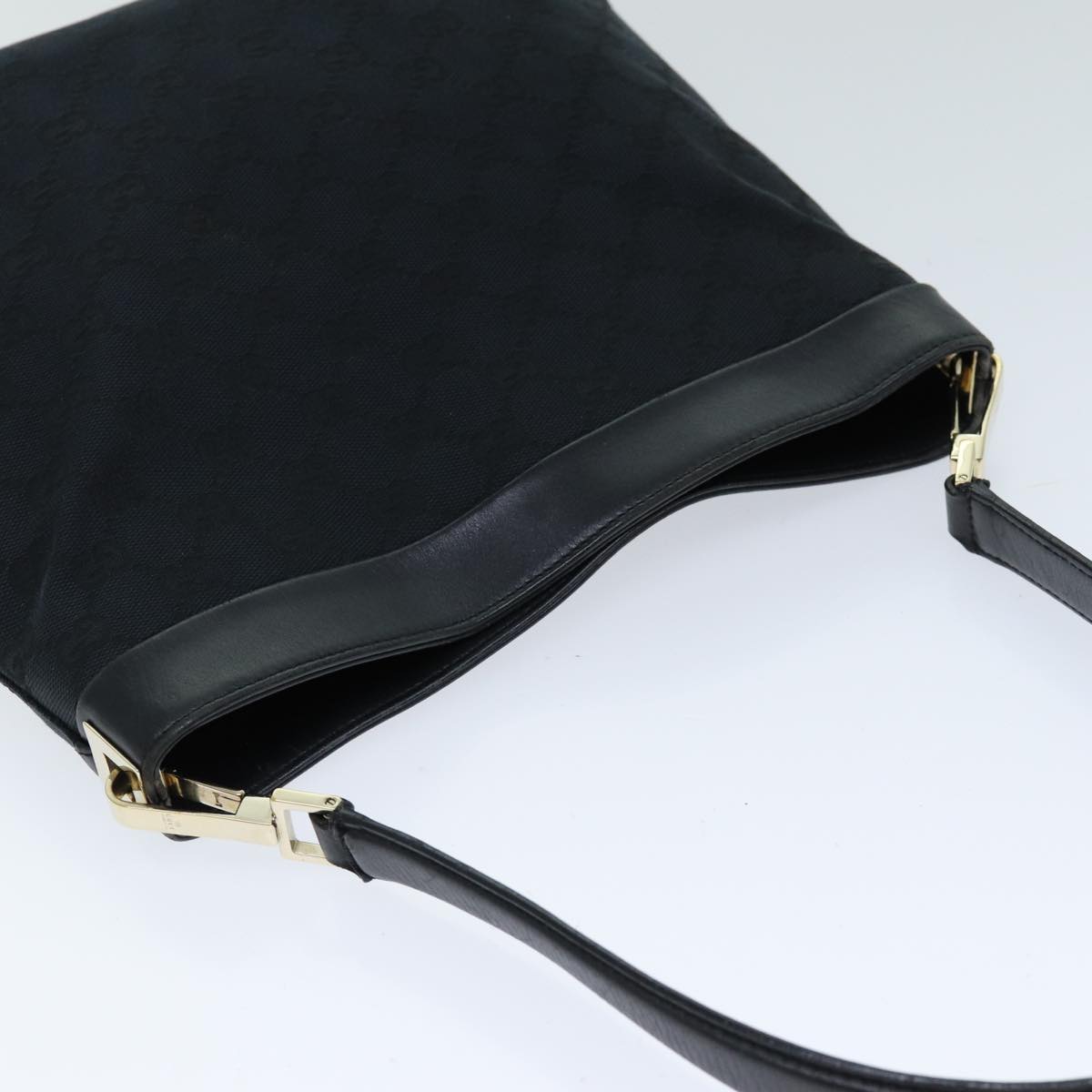 GUCCI GG Canvas Shoulder Bag Black 001 4231 Auth 75599