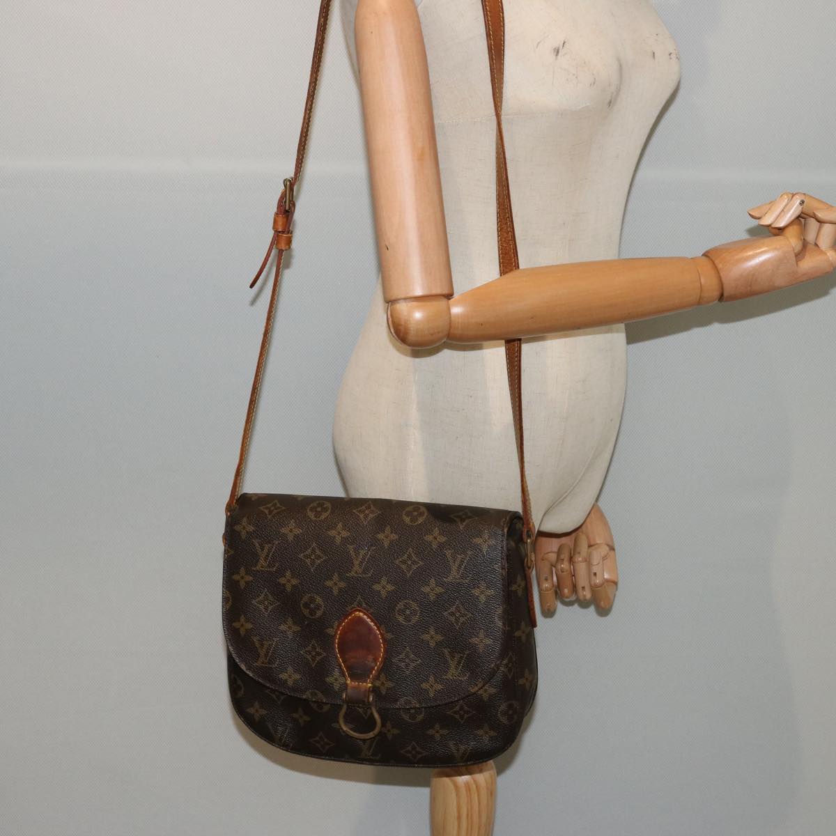 LOUIS VUITTON Monogram Saint Cloud GM Shoulder Bag M51242 LV Auth 75721