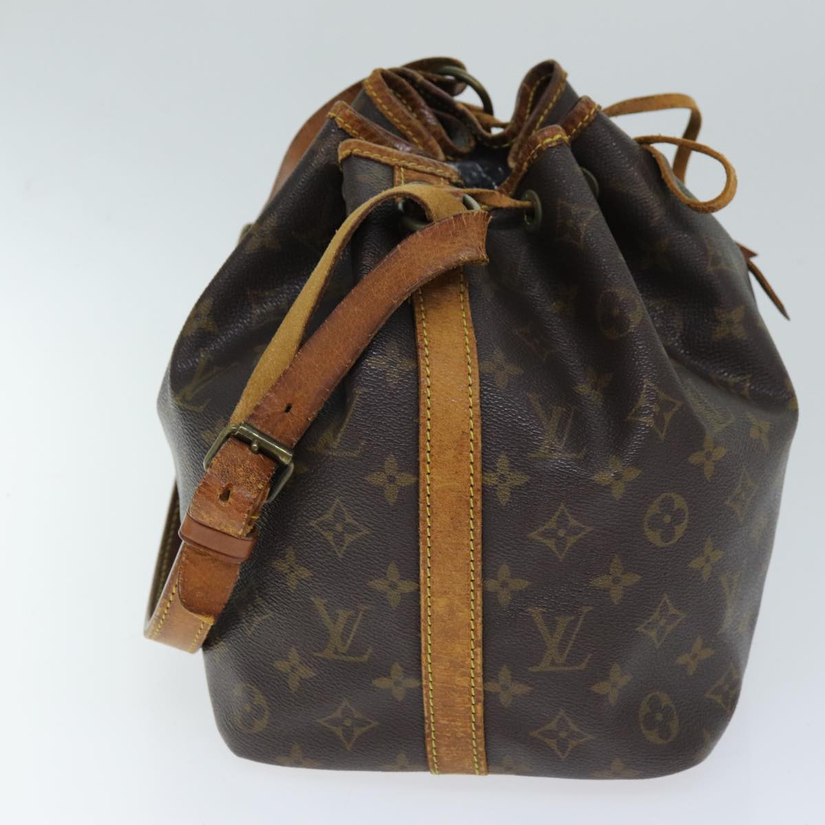 LOUIS VUITTON Monogram Petit Noe Shoulder Bag M42226 LV Auth 75782