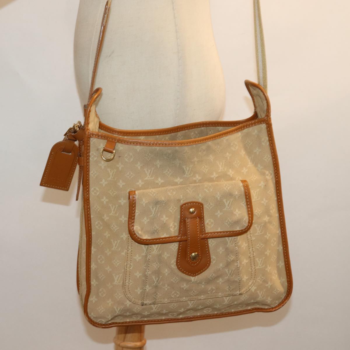 LOUIS VUITTON Monogram Mini Buzas Marie Kate Bag Beige M92323 LV Auth 75844