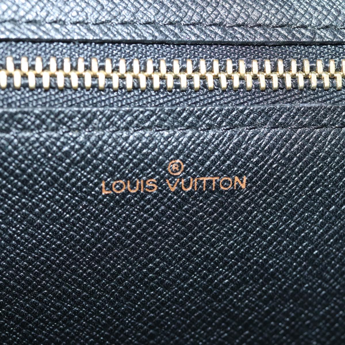 LOUIS VUITTON Epi Art Deco Clutch Bag Black M52632 LV Auth 75847