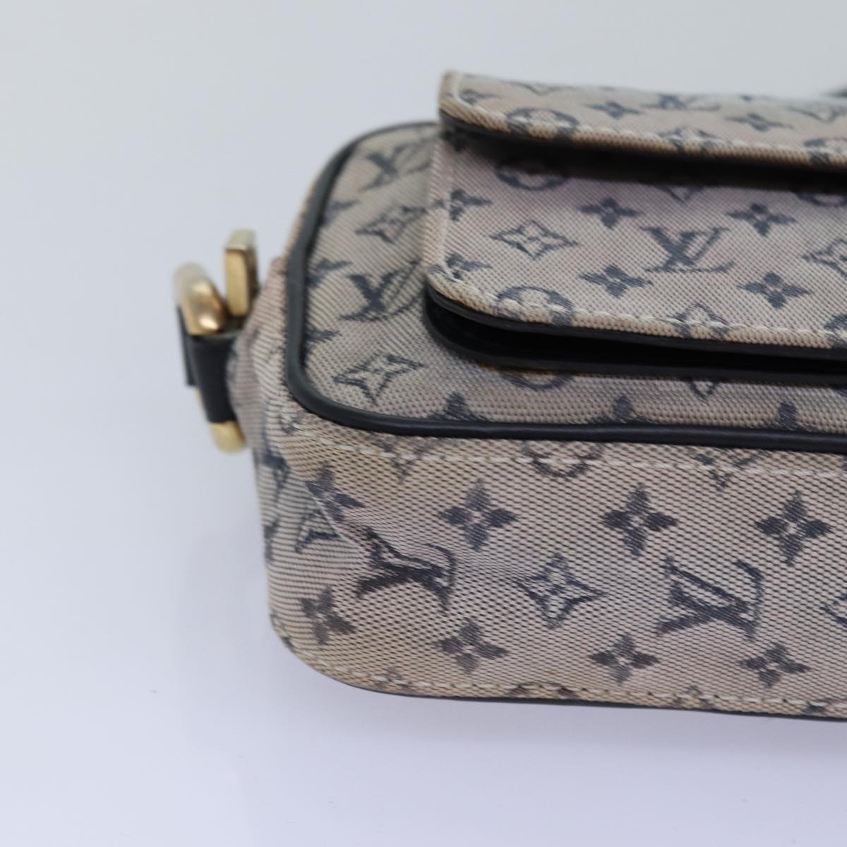 LOUIS VUITTON Monogram Mini Juliet MM Shoulder Bag Blue M92004 LV Auth 75852