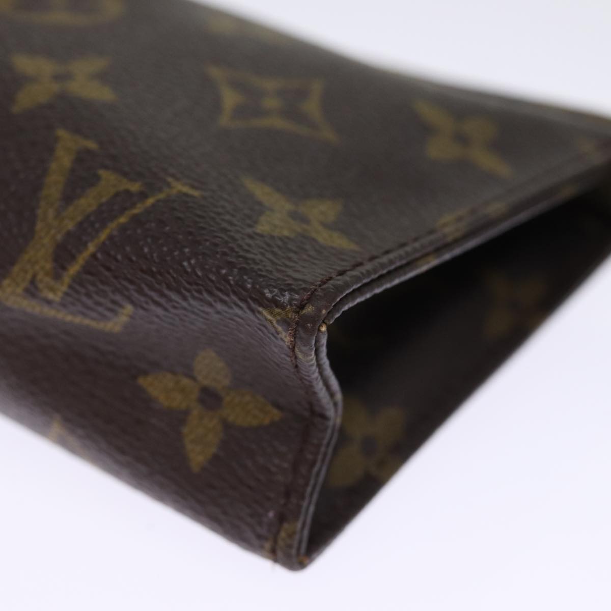 LOUIS VUITTON Monogram Poche Toilette 15 Pouch M47546 LV Auth 75858