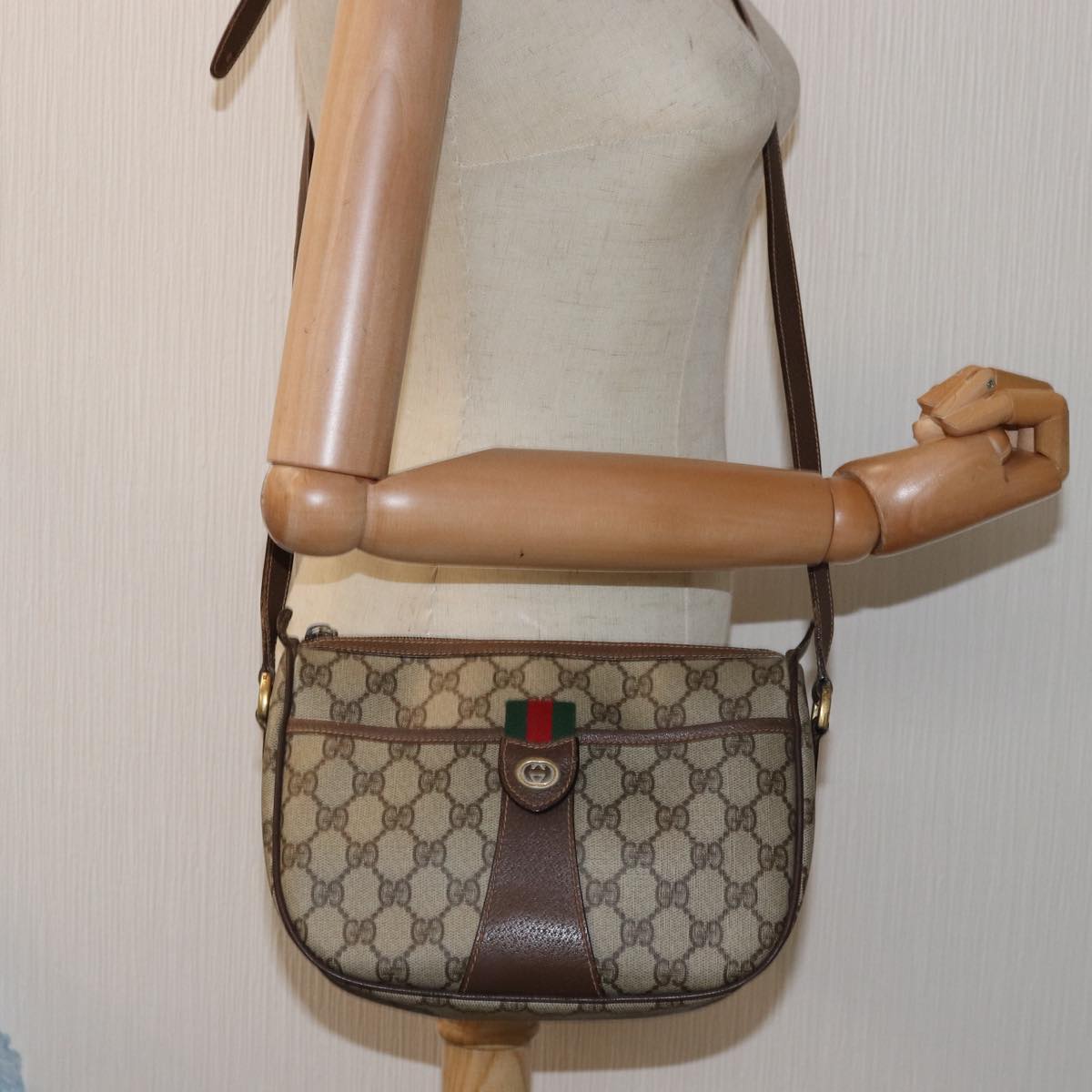 GUCCI GG Supreme Web Sherry Line Shoulder Bag PVC Beige 89 02 032 Auth 75885