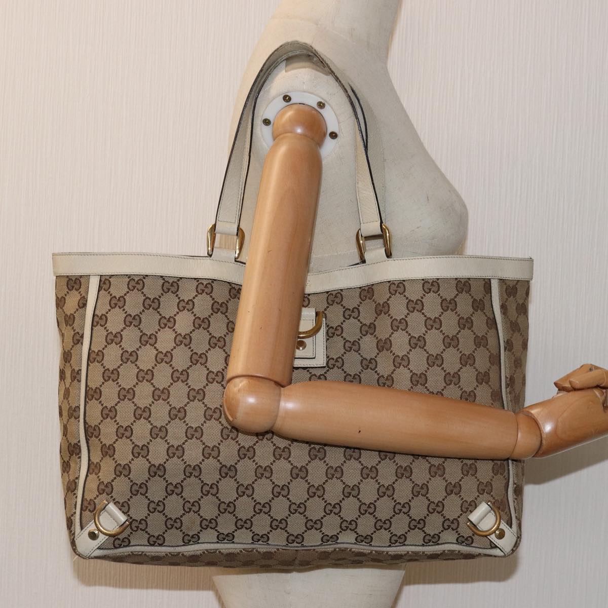 GUCCI GG Canvas Tote Bag Beige 141472 Auth 75973