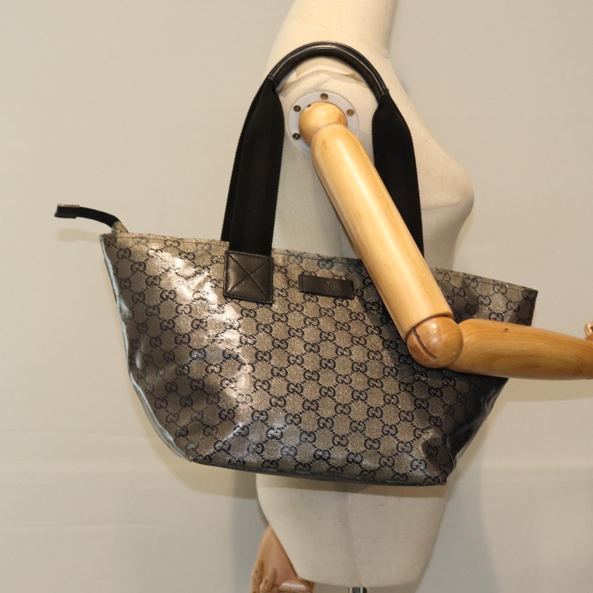 GUCCI GG Crystal Tote Bag Silver 131230 Auth 75983