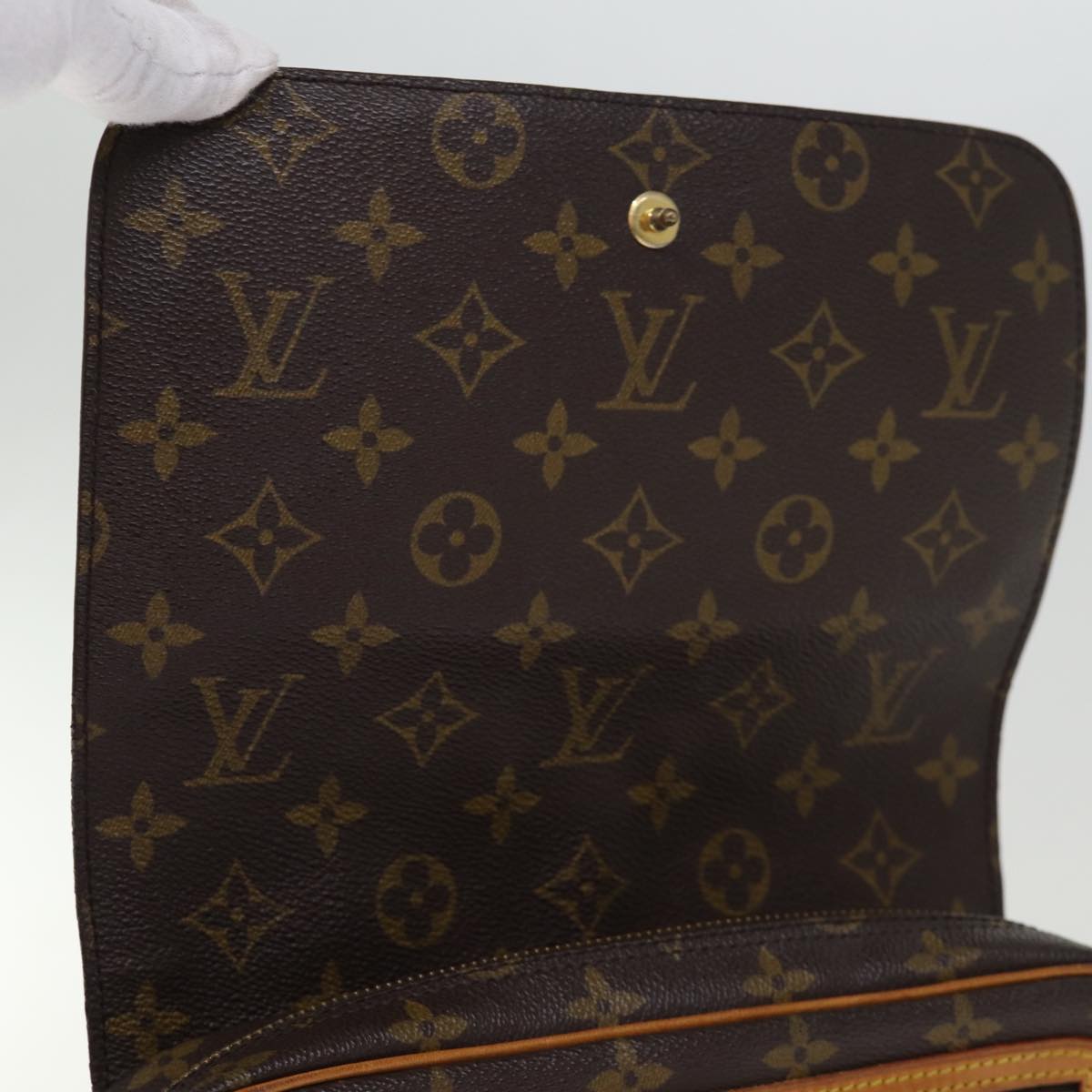 LOUIS VUITTON Monogram Saint Germain Shoulder Bag M51210 LV Auth 76038