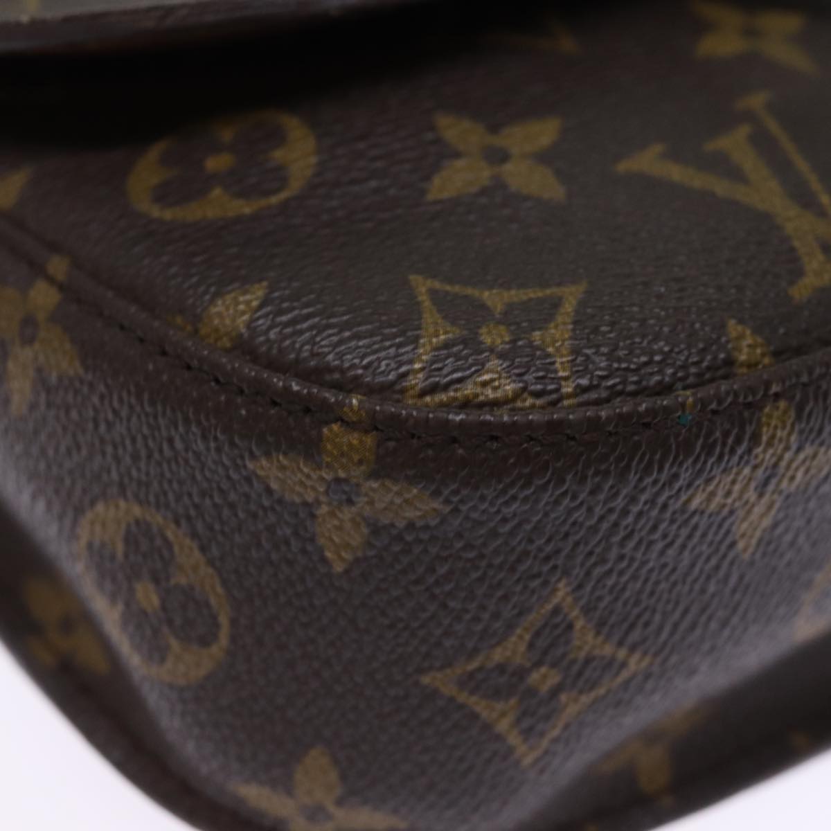 LOUIS VUITTON Monogram Saint Cloud MM Shoulder Bag M51243 LV Auth 76046