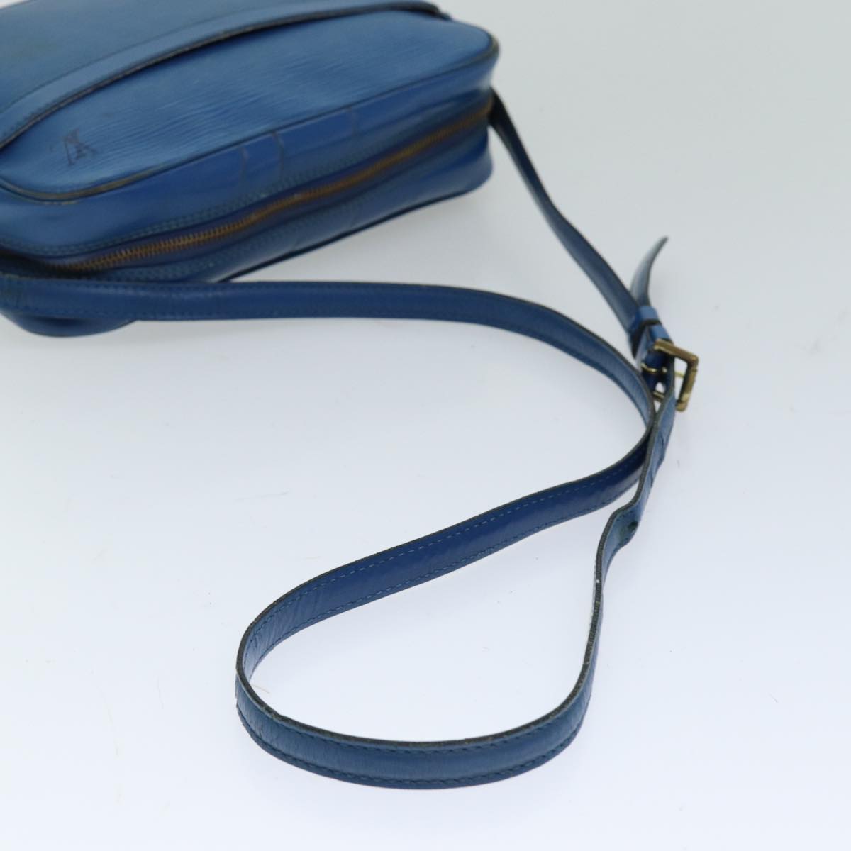 LOUIS VUITTON Epi Trocadero 27 Shoulder Bag Blue M52315 LV Auth 76050