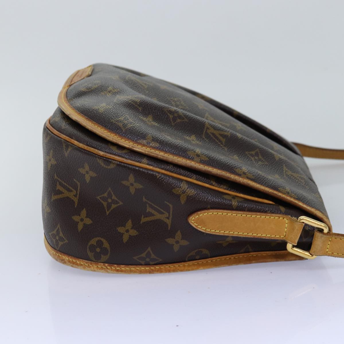 LOUIS VUITTON Monogram Menilmontant MM Shoulder Bag M40473 LV Auth 76060