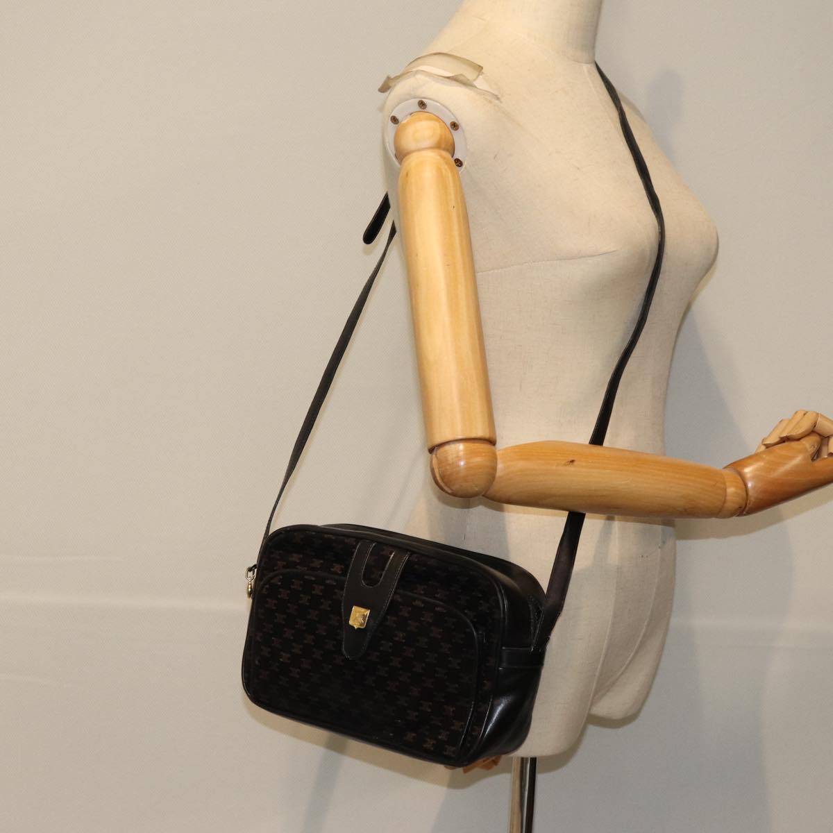 CELINE Macadam Canvas Shoulder Bag Black Auth 76081