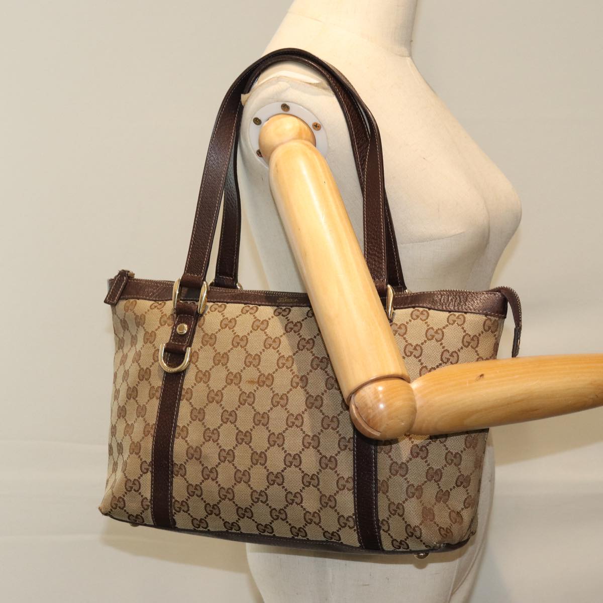 GUCCI GG Canvas Tote Bag Beige 141470 Auth 76109