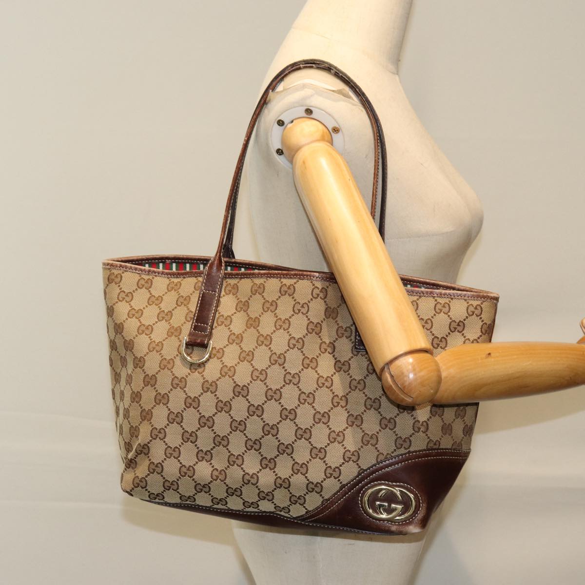 GUCCI GG Canvas Tote Bag Beige 169946 Auth 76110