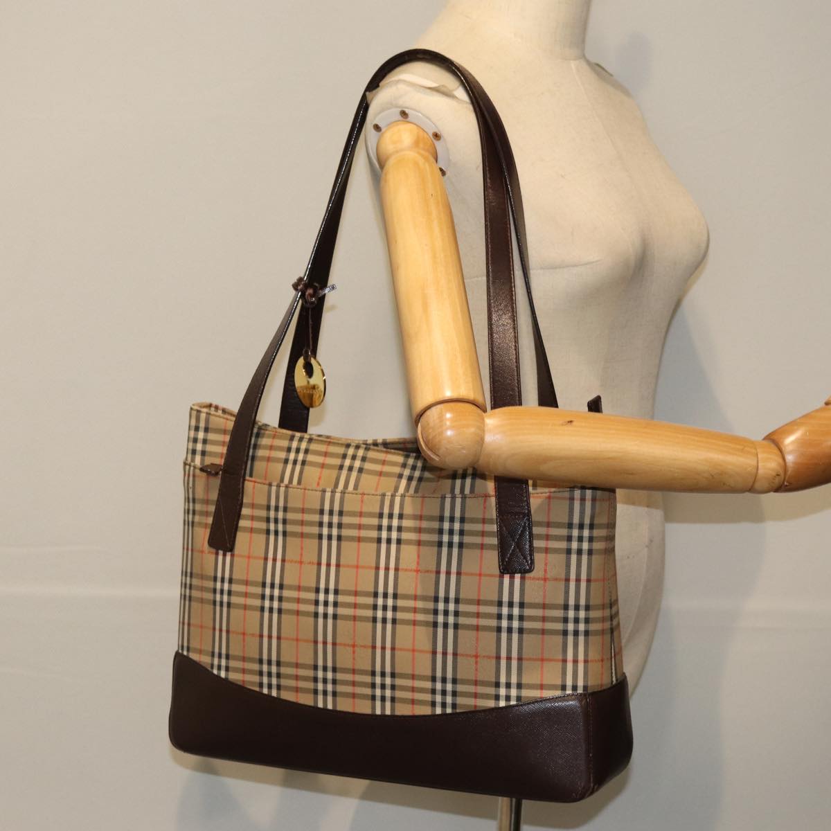 BURBERRY Nova Check Tote Bag Canvas Beige Auth 76146