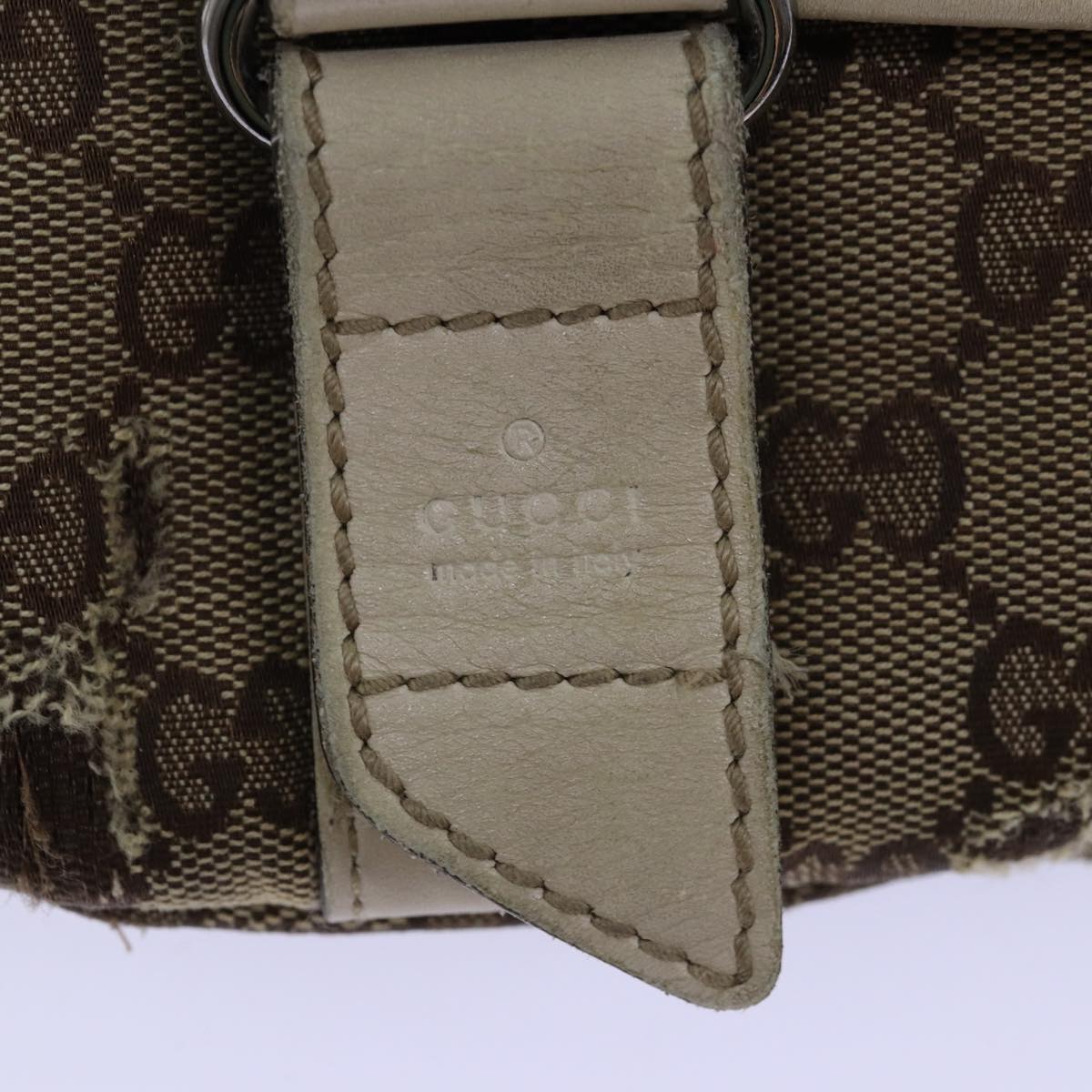 GUCCI GG Canvas Waist bag Beige 145851 Auth 76155