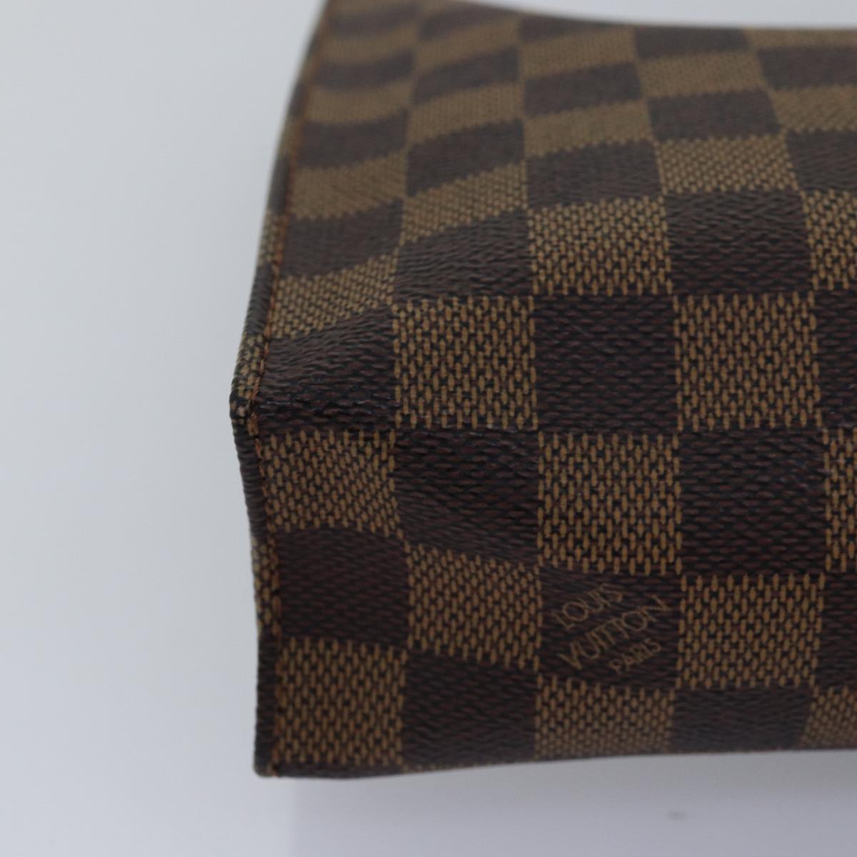 LOUIS VUITTON Damier Ebene Poche Toilette 26 Pouch N47543 LV Auth 76220