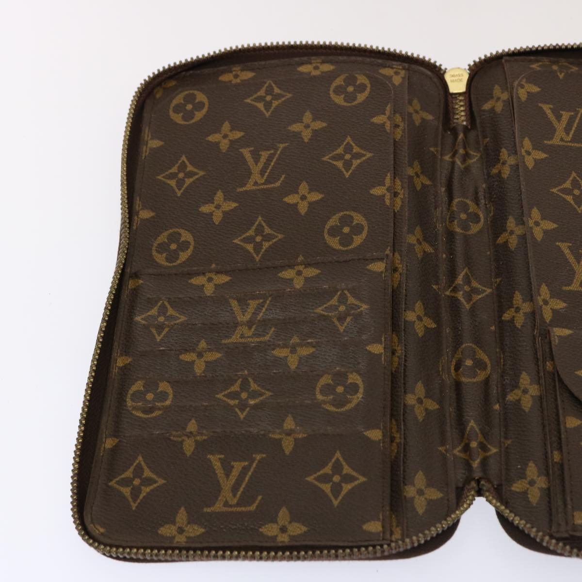 LOUIS VUITTON Monogram Poche Escapade Travel Case M60113 LV Auth 76227