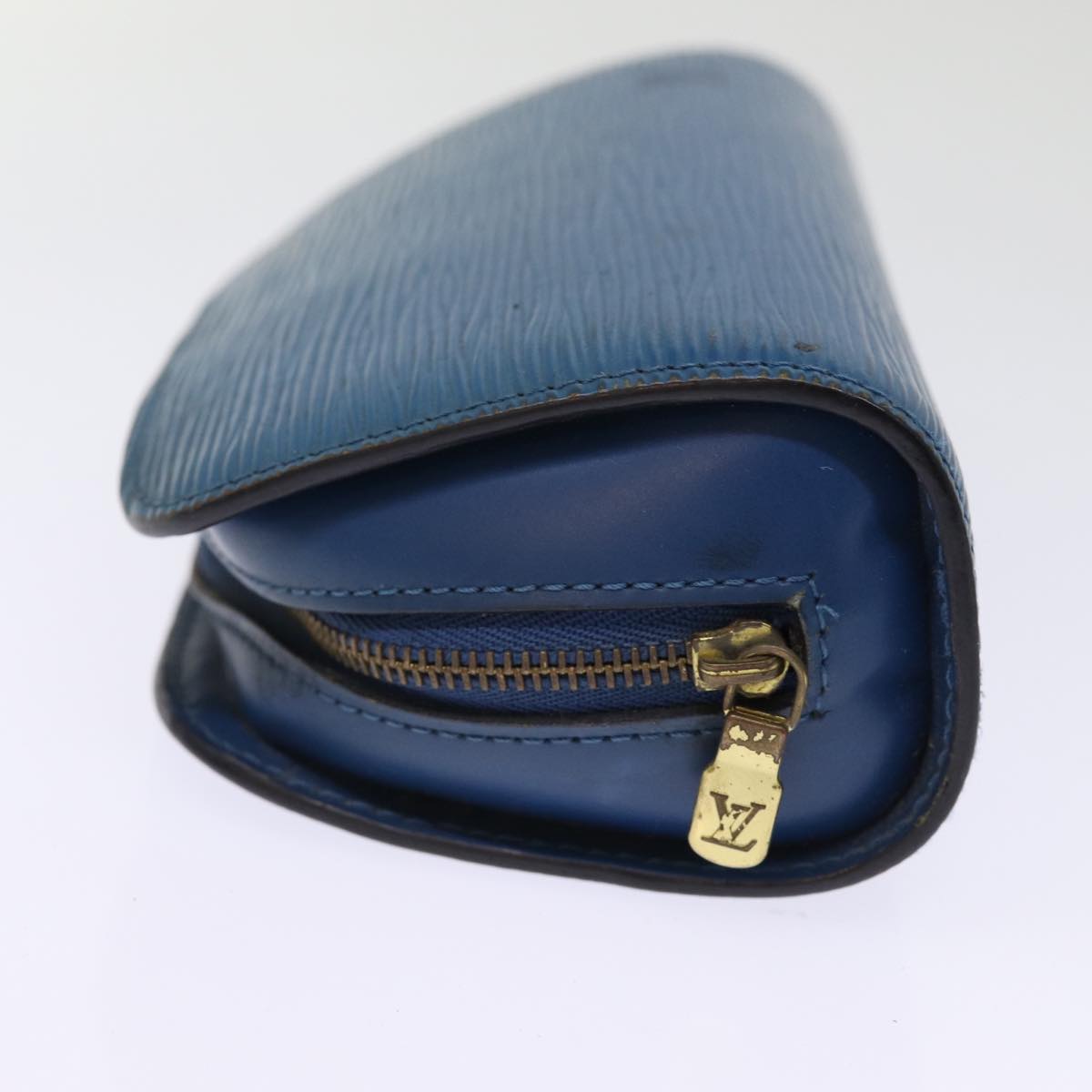 LOUIS VUITTON Epi Dauphine PM Pouch Blue M48445 LV Auth 76251