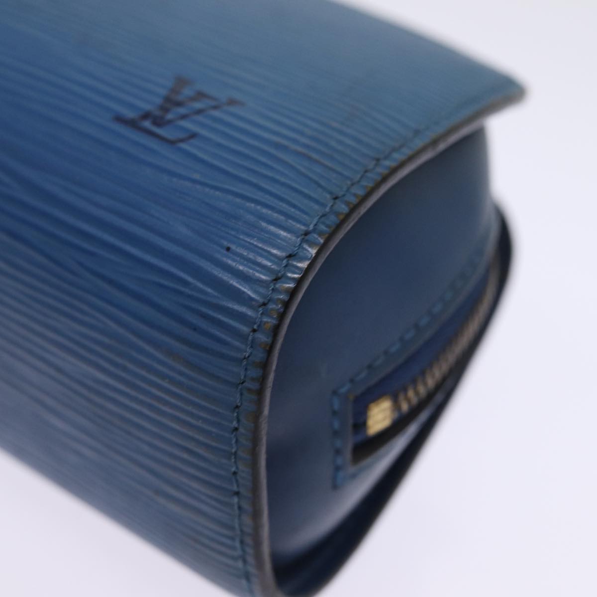 LOUIS VUITTON Epi Dauphine PM Pouch Blue M48445 LV Auth 76251