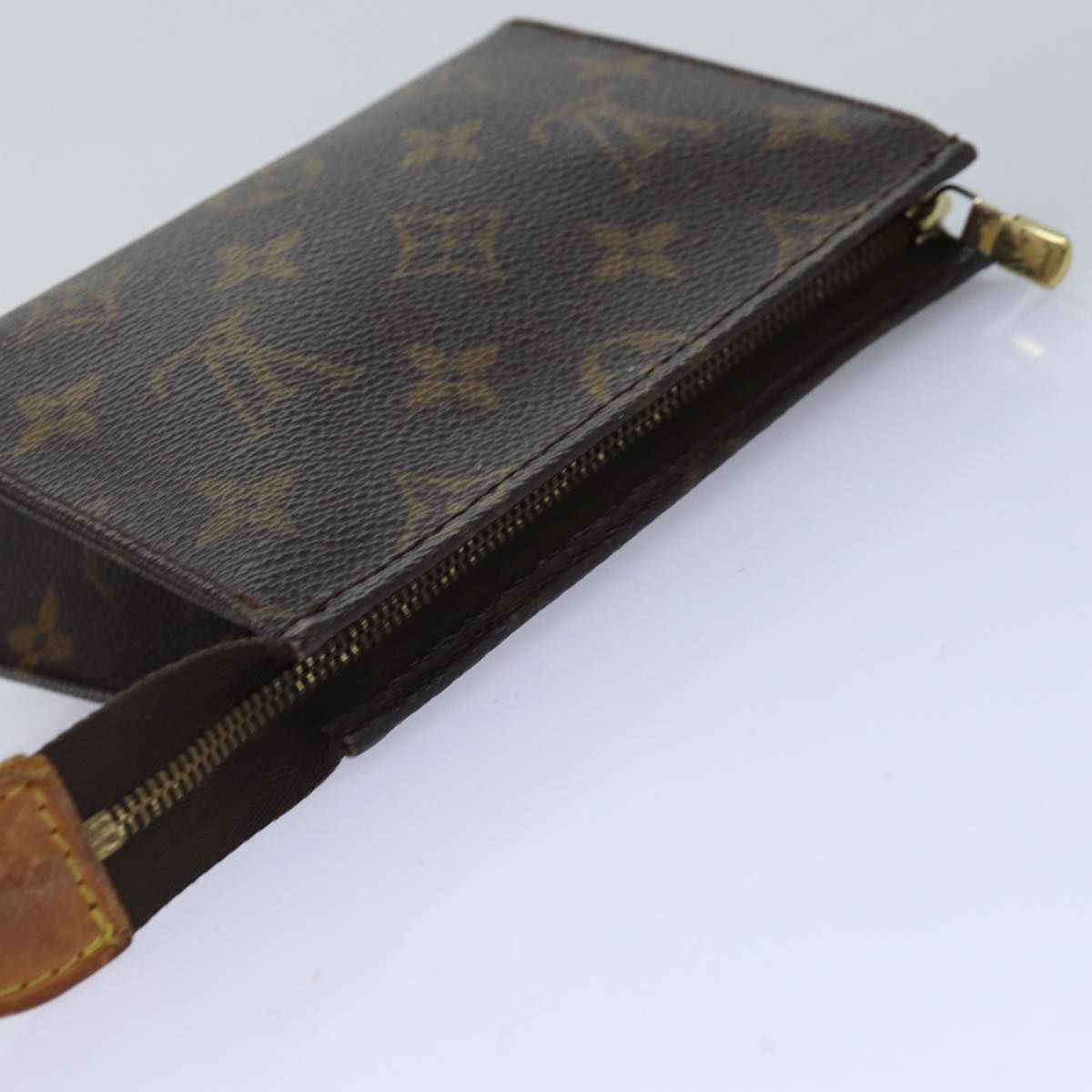 LOUIS VUITTON Monogram Poche Toilette 15 Pouch M47546 LV Auth 76263