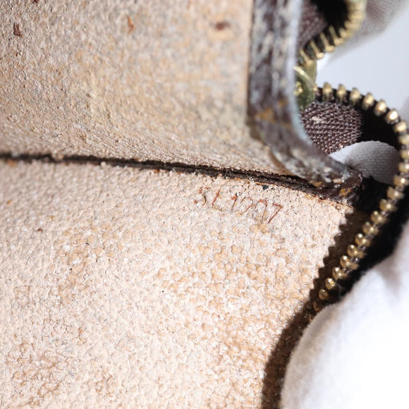 LOUIS VUITTON Monogram Poche Toilette 15 Pouch M47546 LV Auth 76270