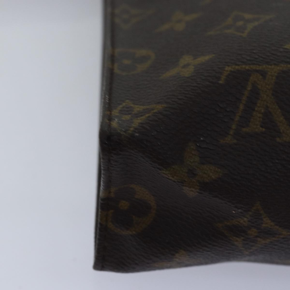 LOUIS VUITTON Monogram Poche Toilette 26 Pouch M47542 LV Auth 76286