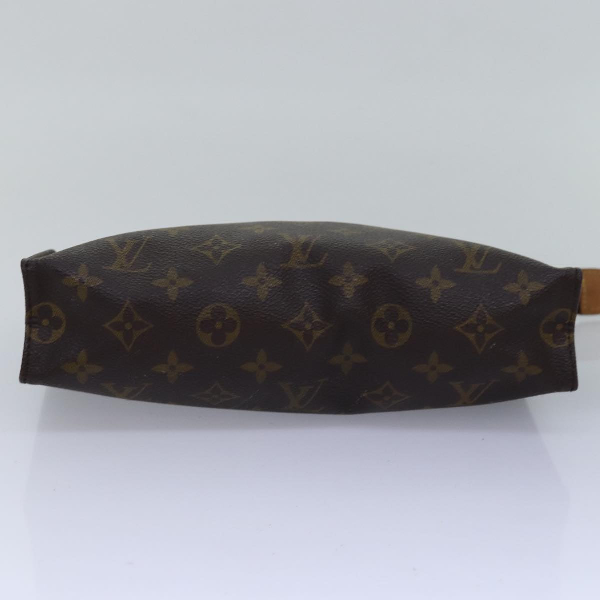 LOUIS VUITTON Monogram Poche Toilette 26 Pouch M47542 LV Auth 76286