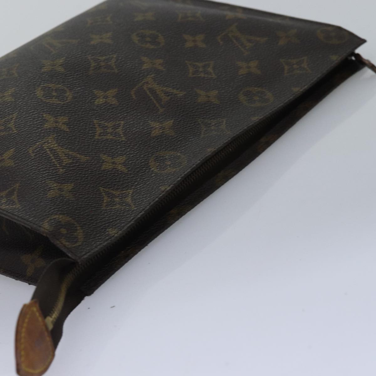 LOUIS VUITTON Monogram Poche Toilette 26 Pouch M47542 LV Auth 76288