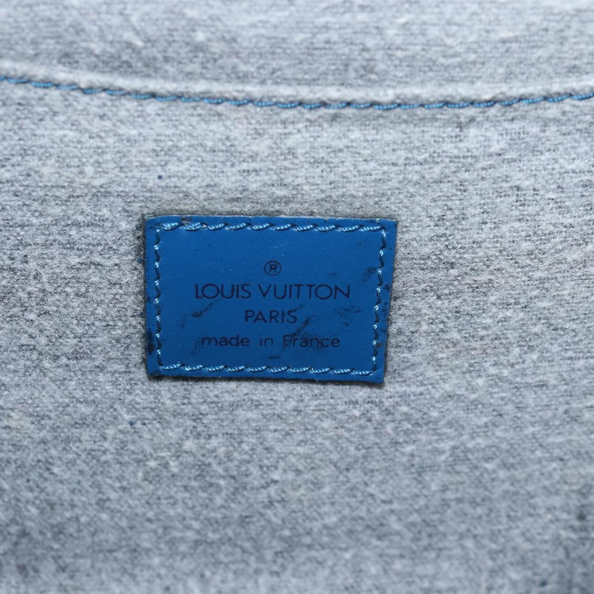 LOUIS VUITTON Epi Dauphine GM Pouch Blue M48435 LV Auth 76292