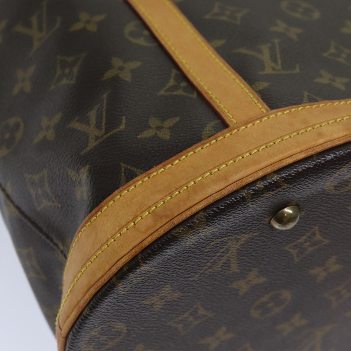 LOUIS VUITTON Monogram Bucket GM Shoulder Bag M42236 LV Auth 76338