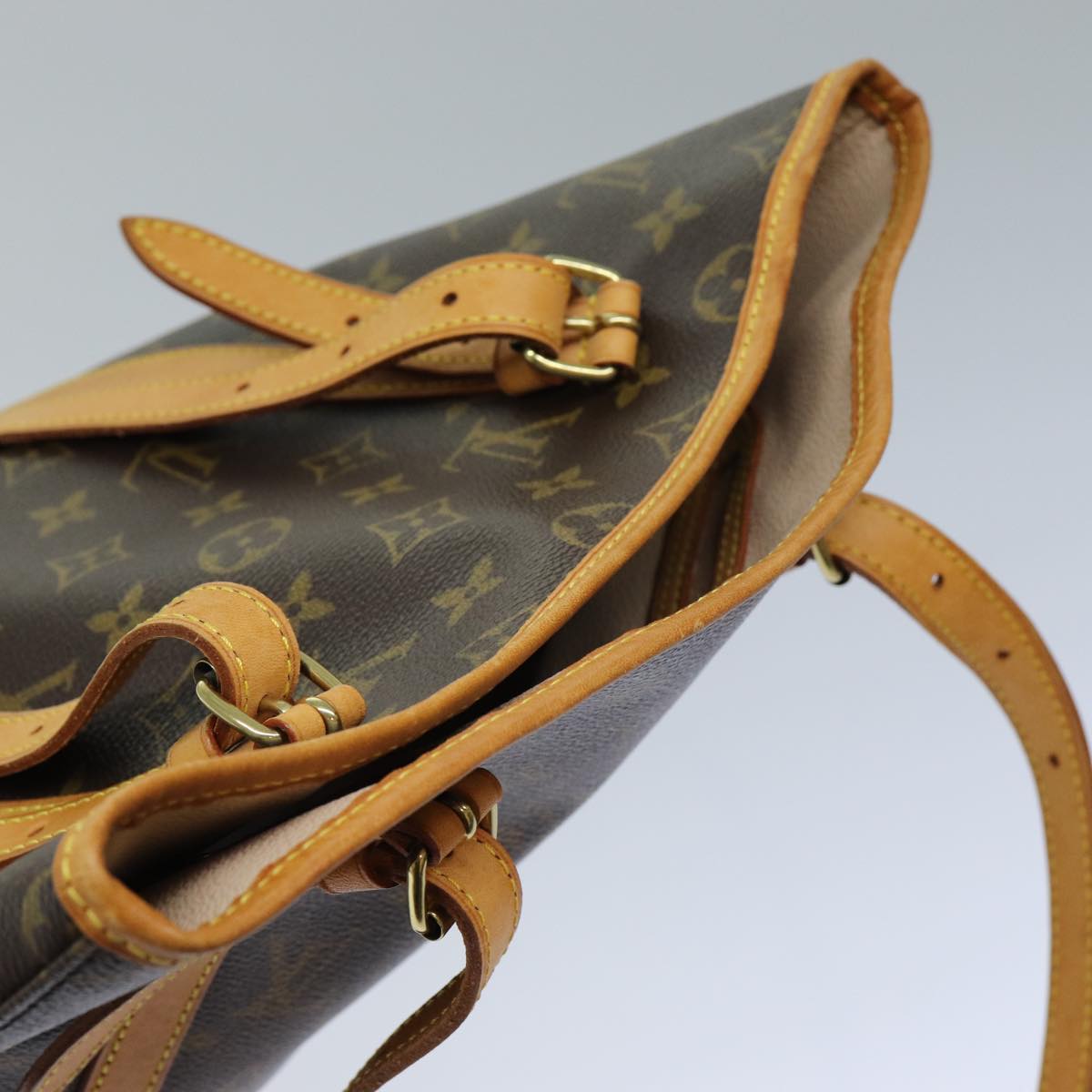 LOUIS VUITTON Monogram Bucket GM Shoulder Bag M42236 LV Auth 76338