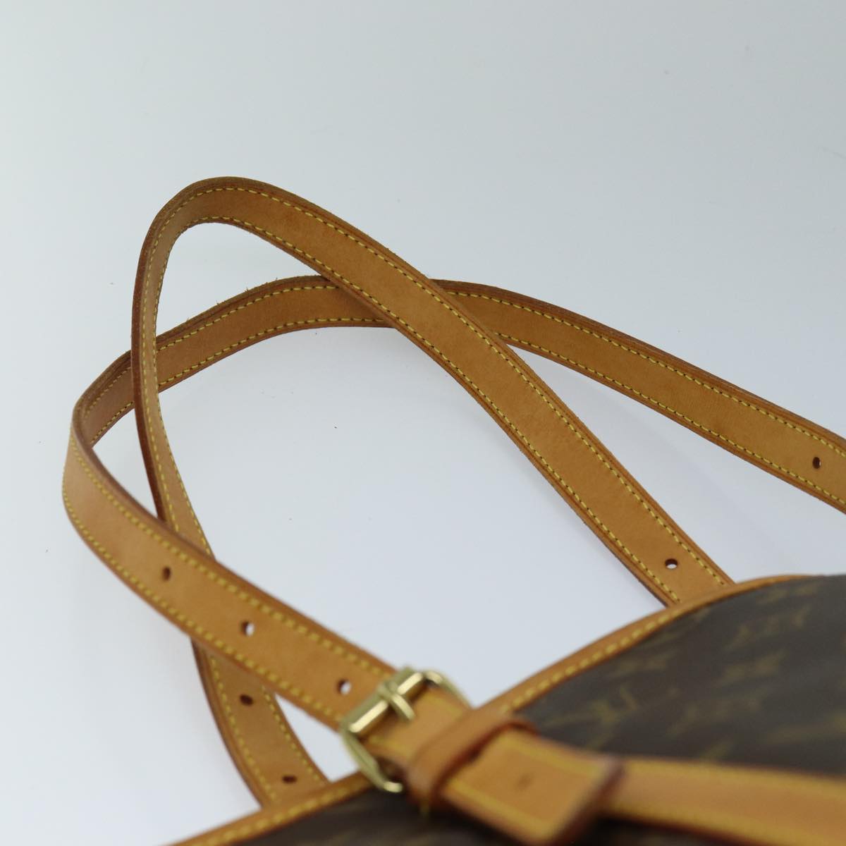 LOUIS VUITTON Monogram Bucket GM Shoulder Bag M42236 LV Auth 76338