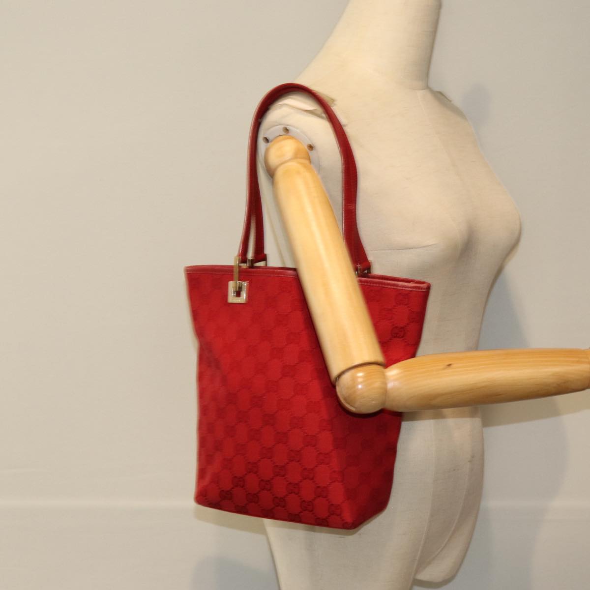 GUCCI GG Canvas Tote Bag Red 002 1099 Auth 76418