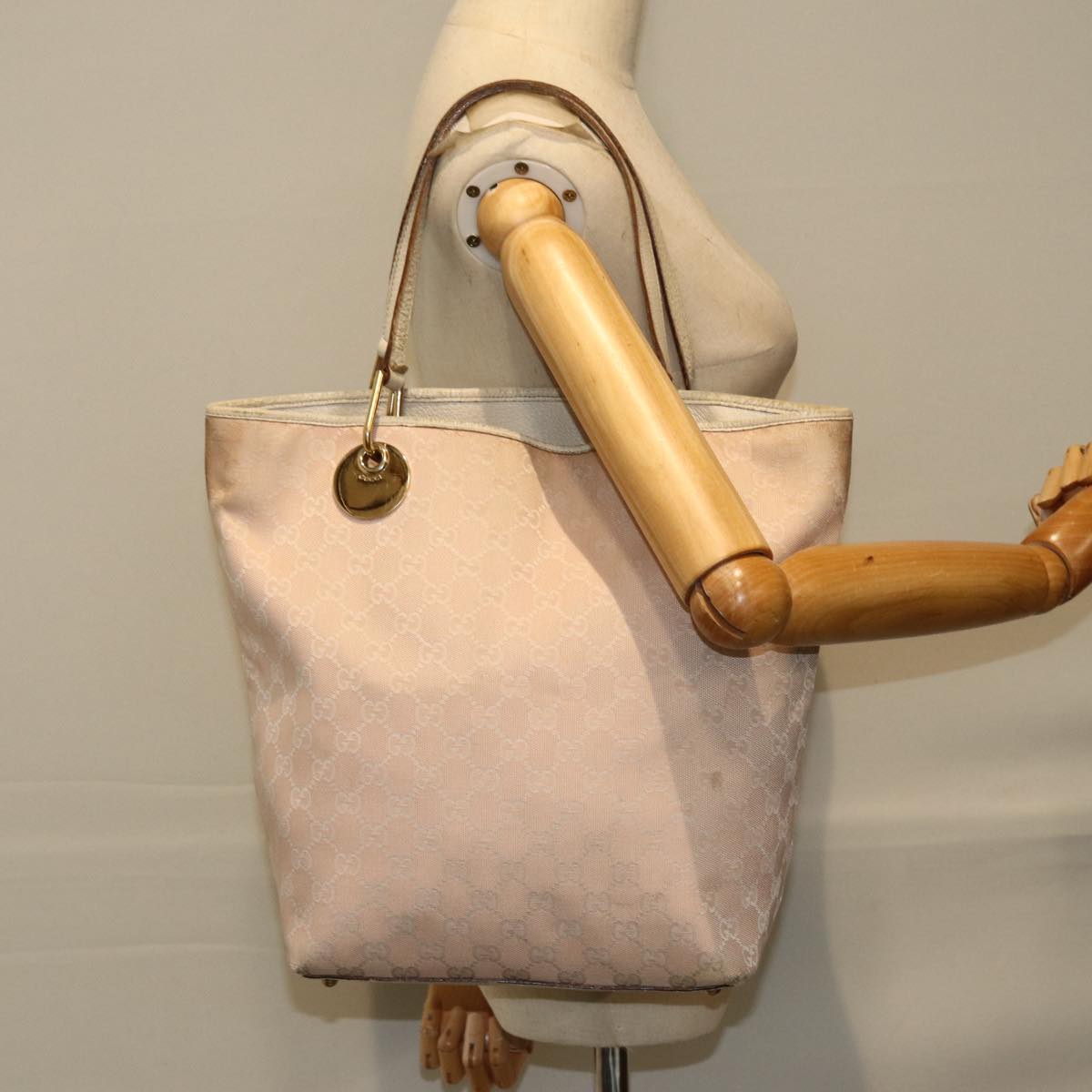 GUCCI GG Canvas Tote Bag Pink 120836 Auth 76452