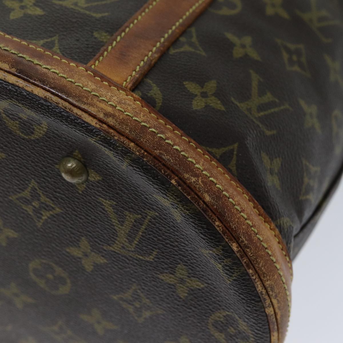 LOUIS VUITTON Monogram Bucket GM Shoulder Bag M42236 LV Auth 76470