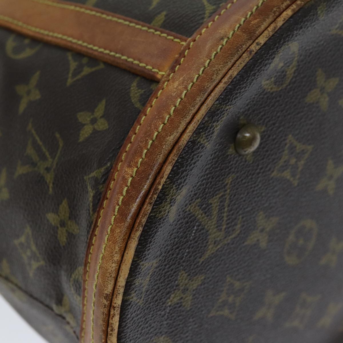 LOUIS VUITTON Monogram Bucket GM Shoulder Bag M42236 LV Auth 76470