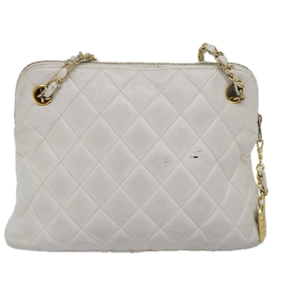 CHANEL Matelasse Chain Shoulder Bag Leather White CC Auth 76482