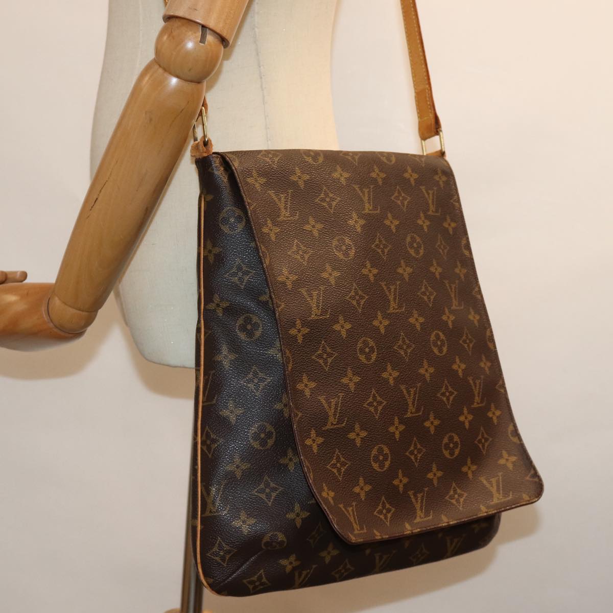 LOUIS VUITTON Monogram Musette Shoulder Bag M51256 LV Auth 76514