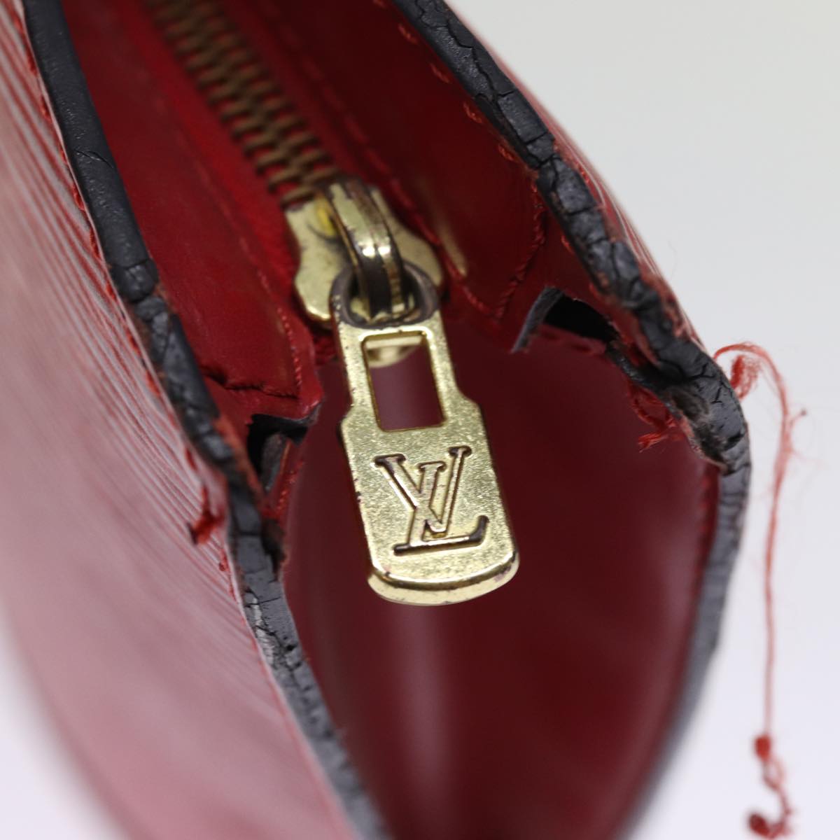 LOUIS VUITTON Epi Saint Jacques Shoulder Bag Red M52277 LV Auth 76530