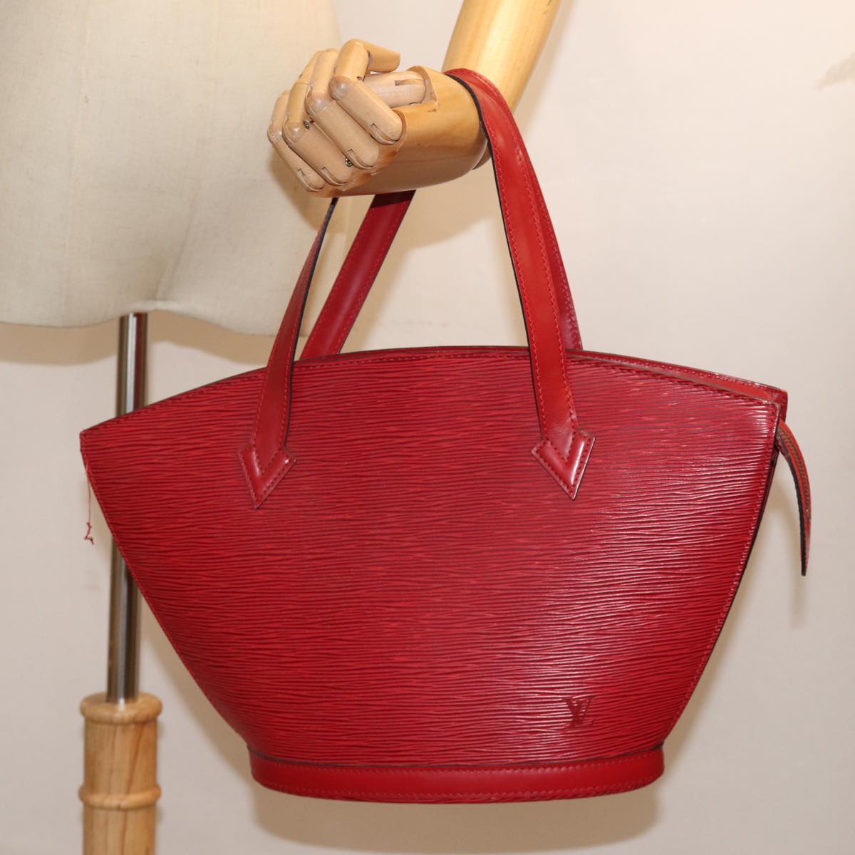 LOUIS VUITTON Epi Saint Jacques Shoulder Bag Red M52277 LV Auth 76530