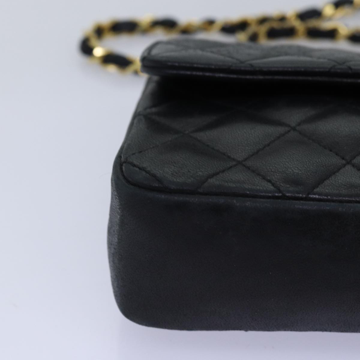 CHANEL Matelasse Chain Shoulder Bag Lamb Skin Black CC Auth 76613