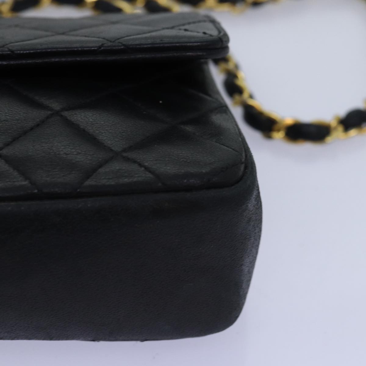 CHANEL Matelasse Chain Shoulder Bag Lamb Skin Black CC Auth 76613