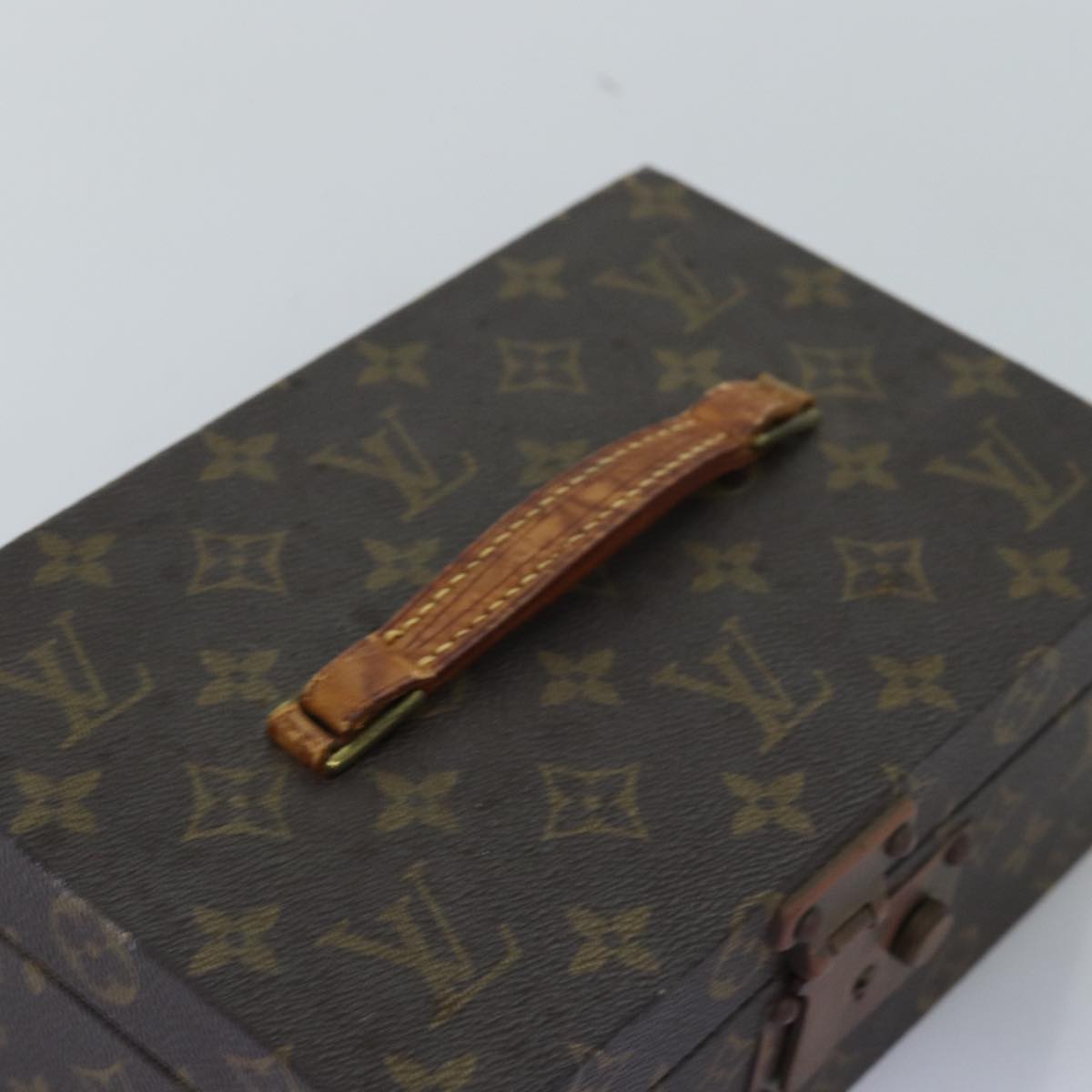 LOUIS VUITTON Monogram Boite A Tour Jewelry Box M47236 LV Auth 76661