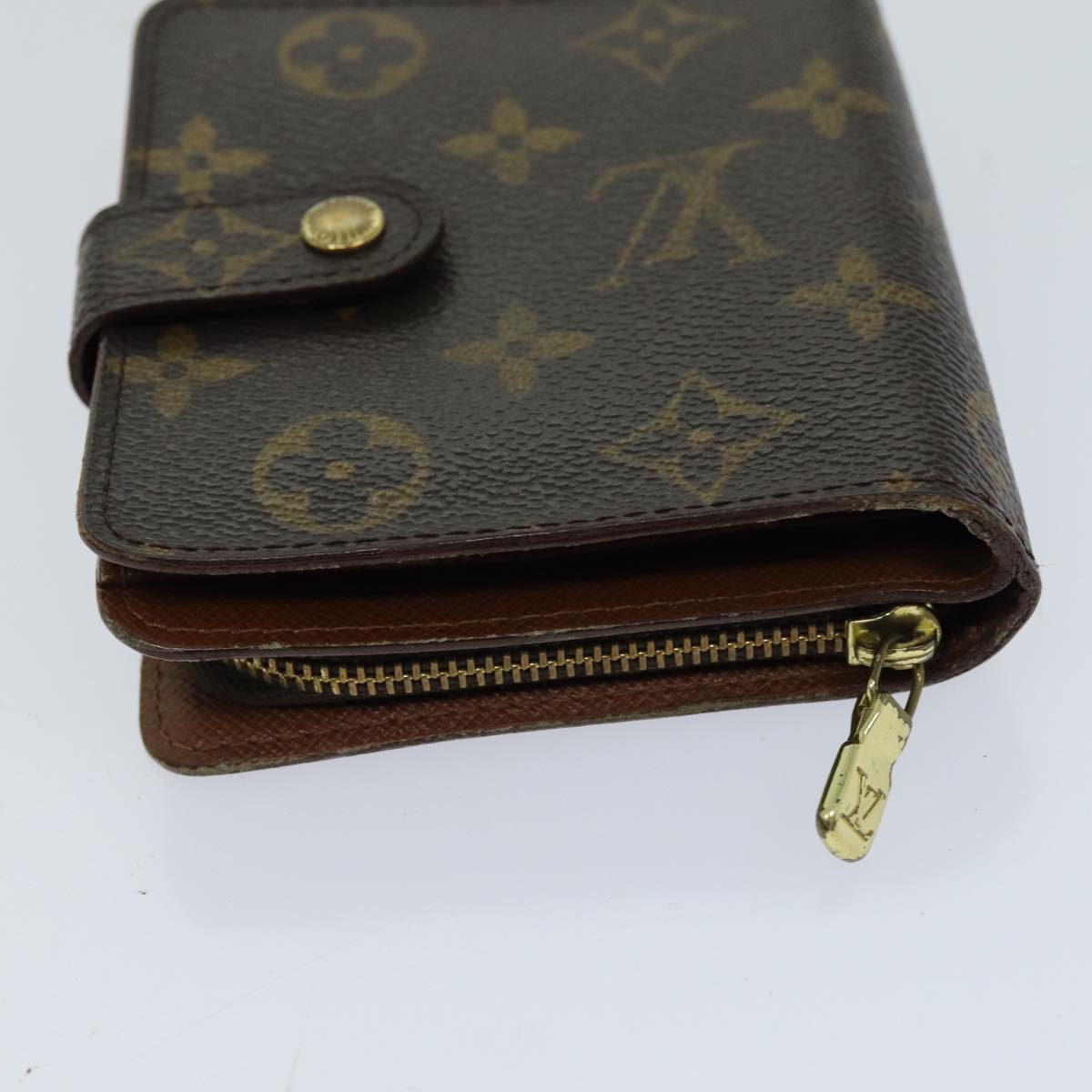 LOUIS VUITTON Monogram Compact Zip Wallet M61667 LV Auth 76691