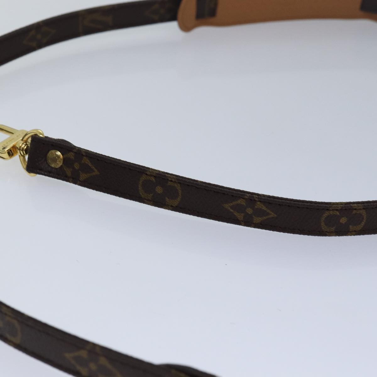 LOUIS VUITTON Monogram Shoulder Strap 47.2"" LV Auth 76744